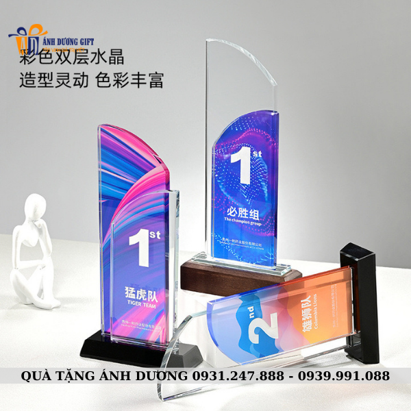 KỶ NIỆM CHƯƠNG PHA LÊ - KNC078