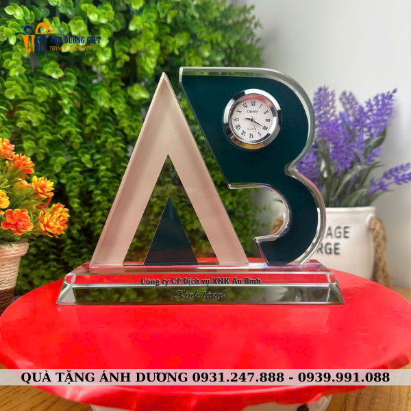 ĐỒNG HỒ - ĐH021